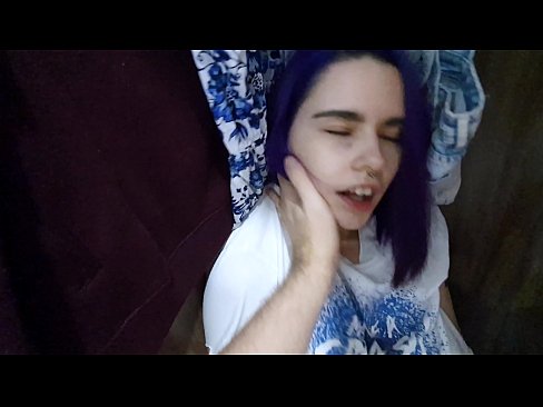 ❤️ Xwişka min di dolabê de dît û alîkariya wê kir ❤ Porno li ku.sexvideosex.top